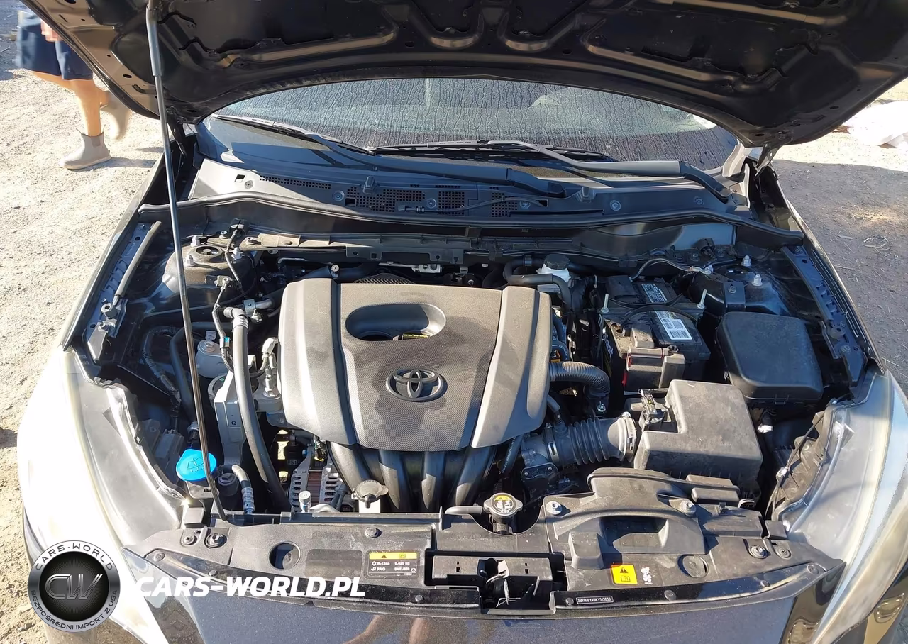 2019 Toyota Yaris Le VIN:3MYDLBYV9KY513830 - 10