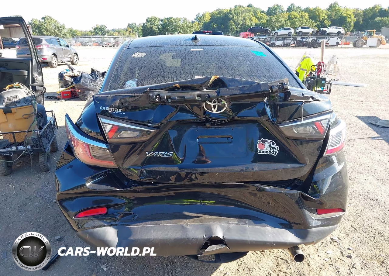 2019 Toyota Yaris Le VIN:3MYDLBYV9KY513830 - 16