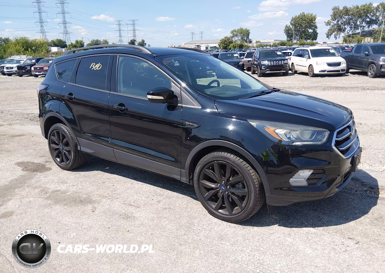 2017 Ford Escape Titanium – zdjęcie 1 z 16