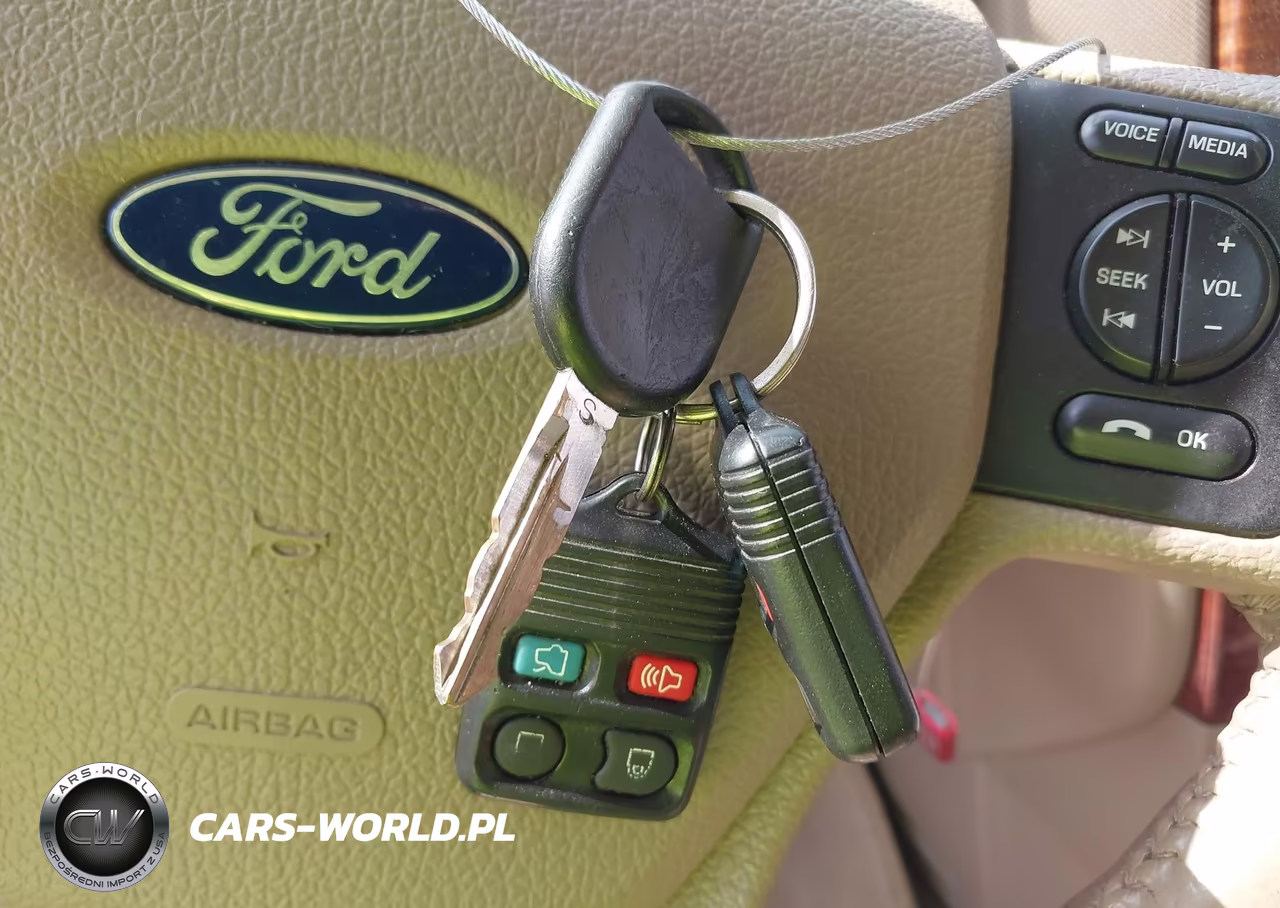 2010 Ford Explorer Eddie Bauer VIN:1FMEU6EE4AUA51282 - 11