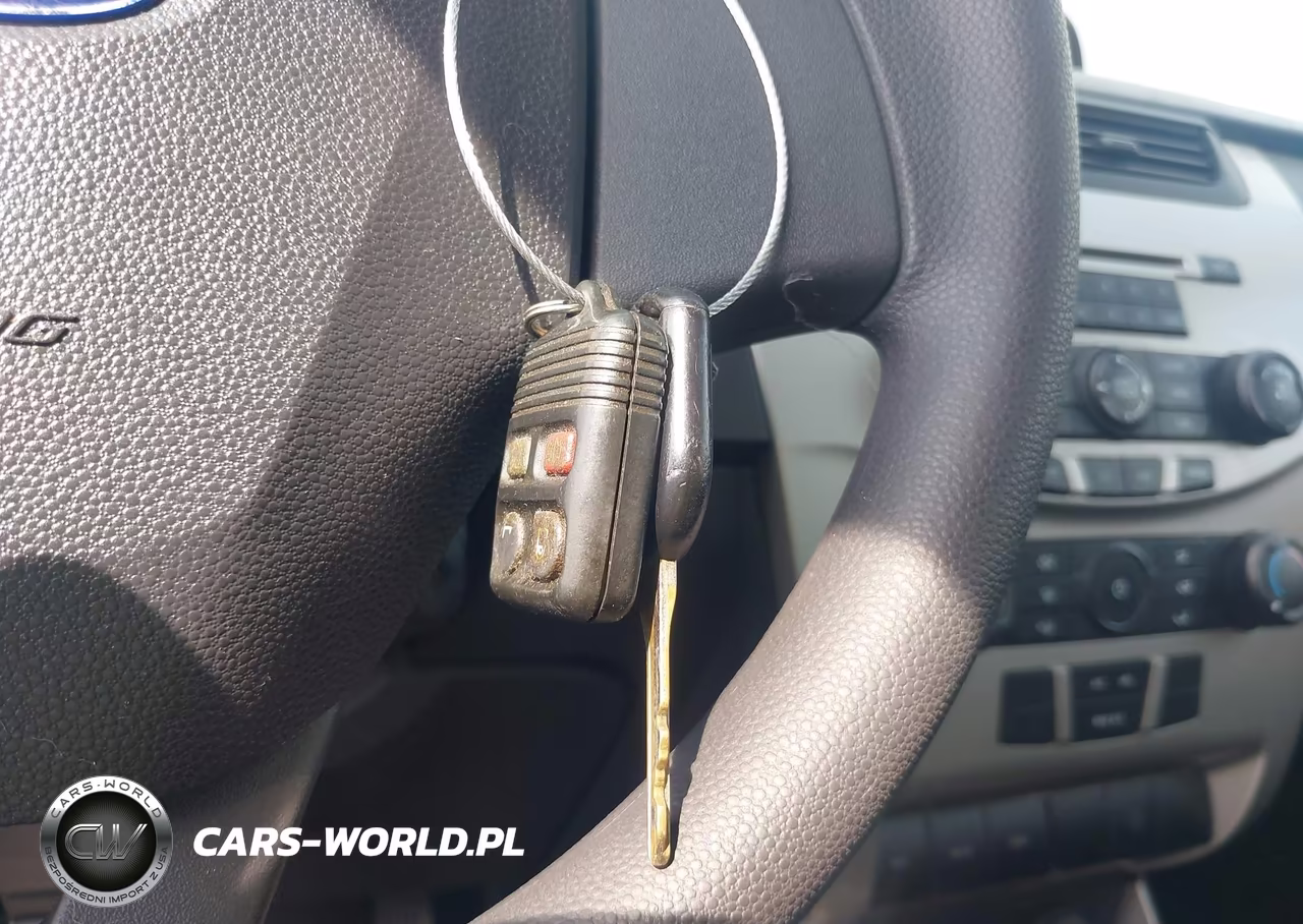 2008 Ford Focus Se-Ses VIN:1FAHP35N58W296054 - 11