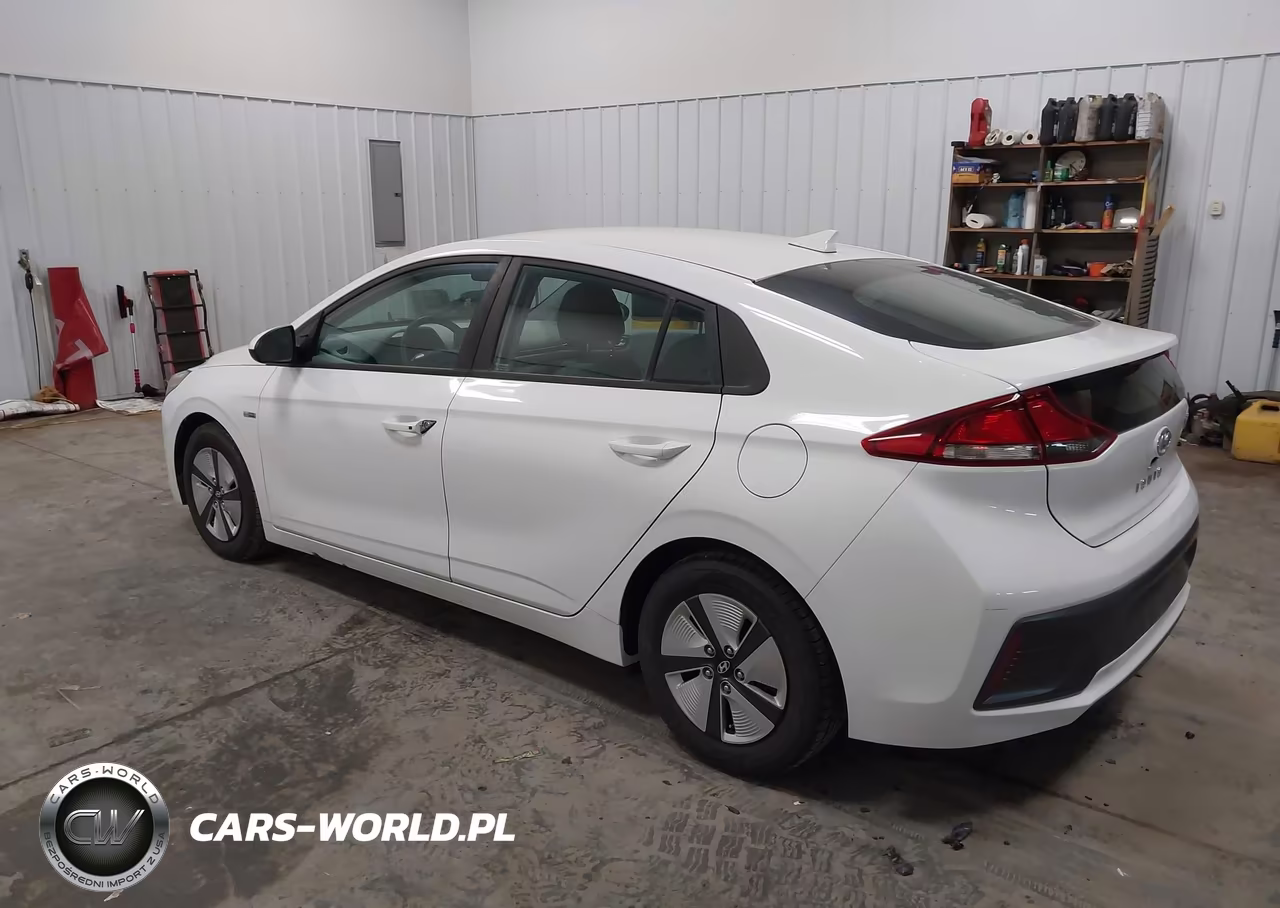 2020 Hyundai Ioniq Hybrid Blue VIN:KMHC65LC7LU233283 - 3