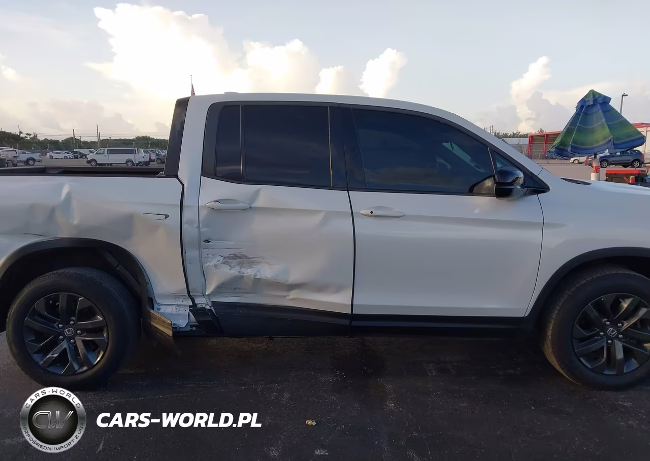 2022 Honda Ridgeline Sport VIN:5FPYK3F18NB001105 - 13