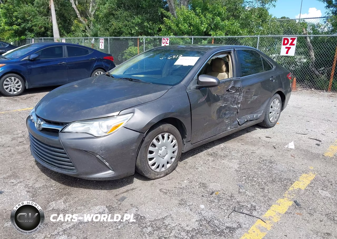 2015 Toyota Camry Le VIN:4T1BF1FK6FU096817 - 2