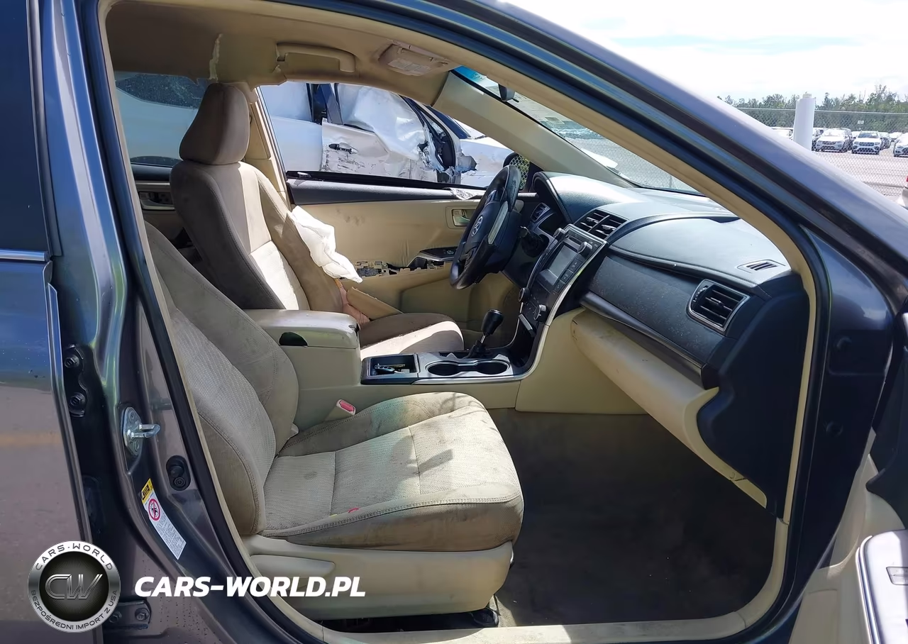 2015 Toyota Camry Le VIN:4T1BF1FK6FU096817 - 5