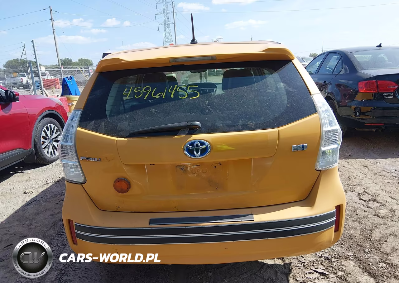 2014 Toyota Prius V Two VIN:JTDZN3EU1E3304210 - 16