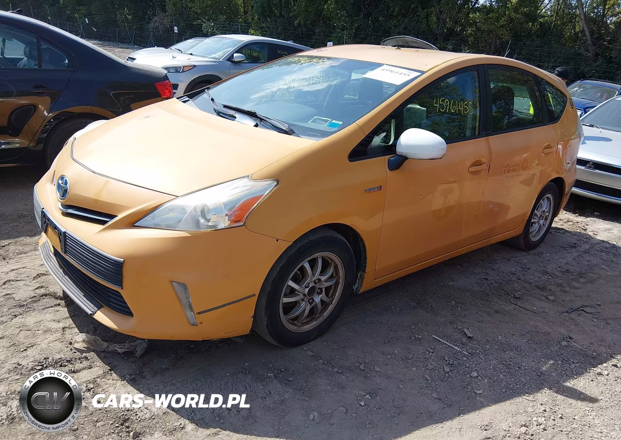 2014 Toyota Prius V Two VIN:JTDZN3EU1E3304210 - 2
