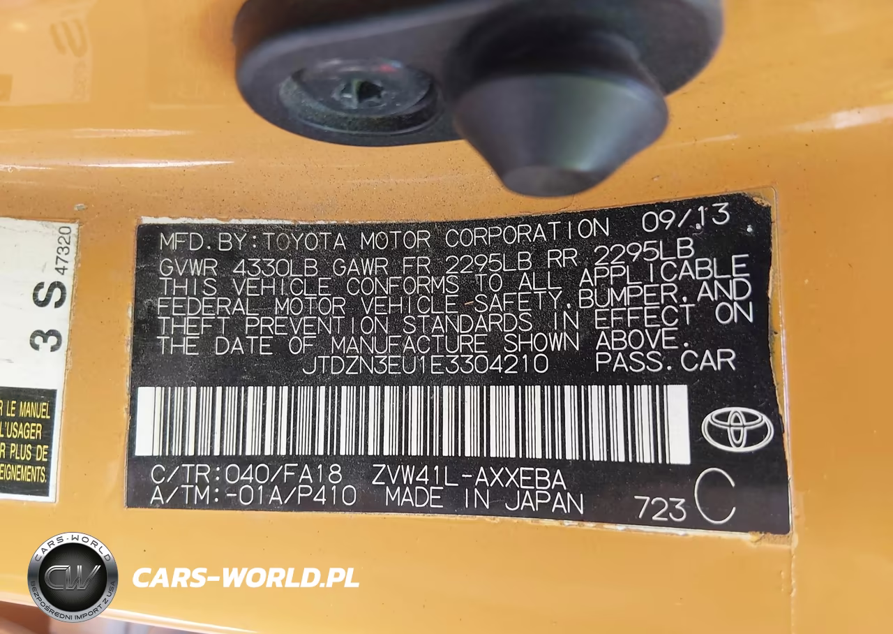 2014 Toyota Prius V Two VIN:JTDZN3EU1E3304210 - 9