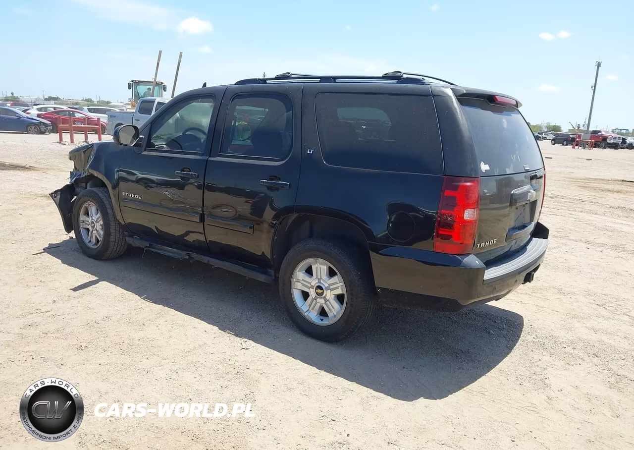 2009 Chevrolet Tahoe Lt1 VIN:1GNEC23389R163025 - 3