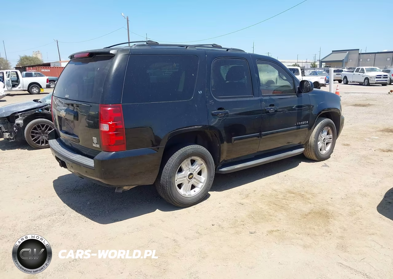 2009 Chevrolet Tahoe Lt1 VIN:1GNEC23389R163025 - 4