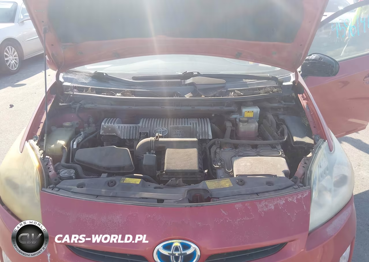 2011 Toyota Prius Two VIN:JTDKN3DU8B0247472 - 10