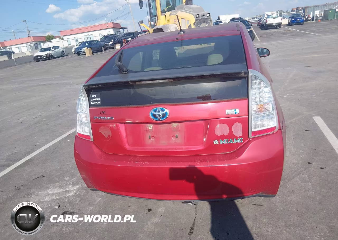 2011 Toyota Prius Two VIN:JTDKN3DU8B0247472 - 15