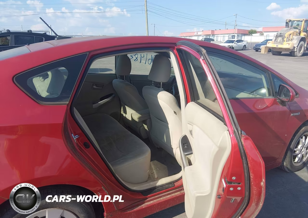 2011 Toyota Prius Two VIN:JTDKN3DU8B0247472 - 8