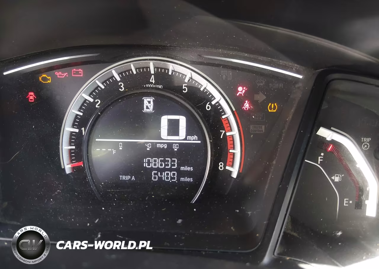 2018 Honda Civic Sport VIN:SHHFK7H48JU203837 - 16