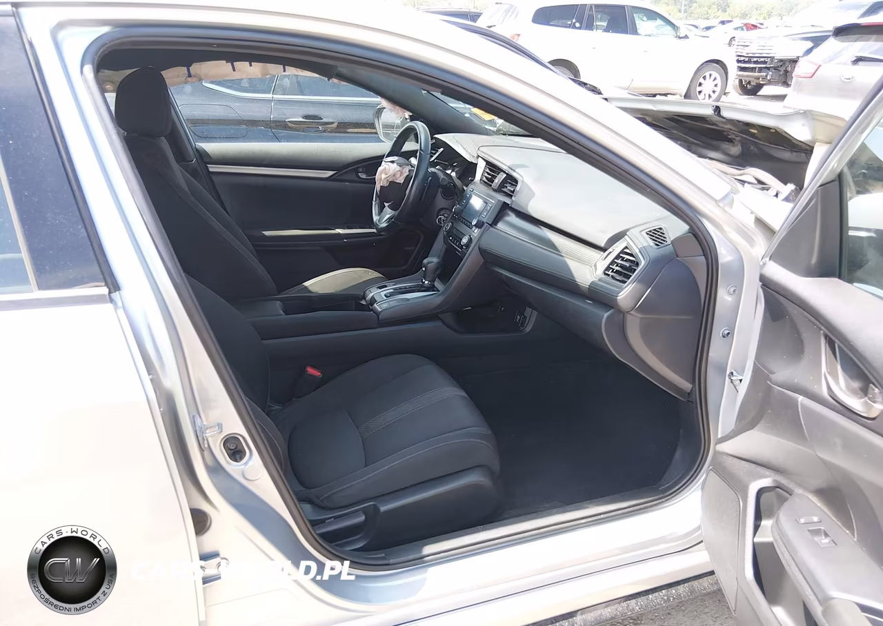 2018 Honda Civic Sport VIN:SHHFK7H48JU203837 - 5