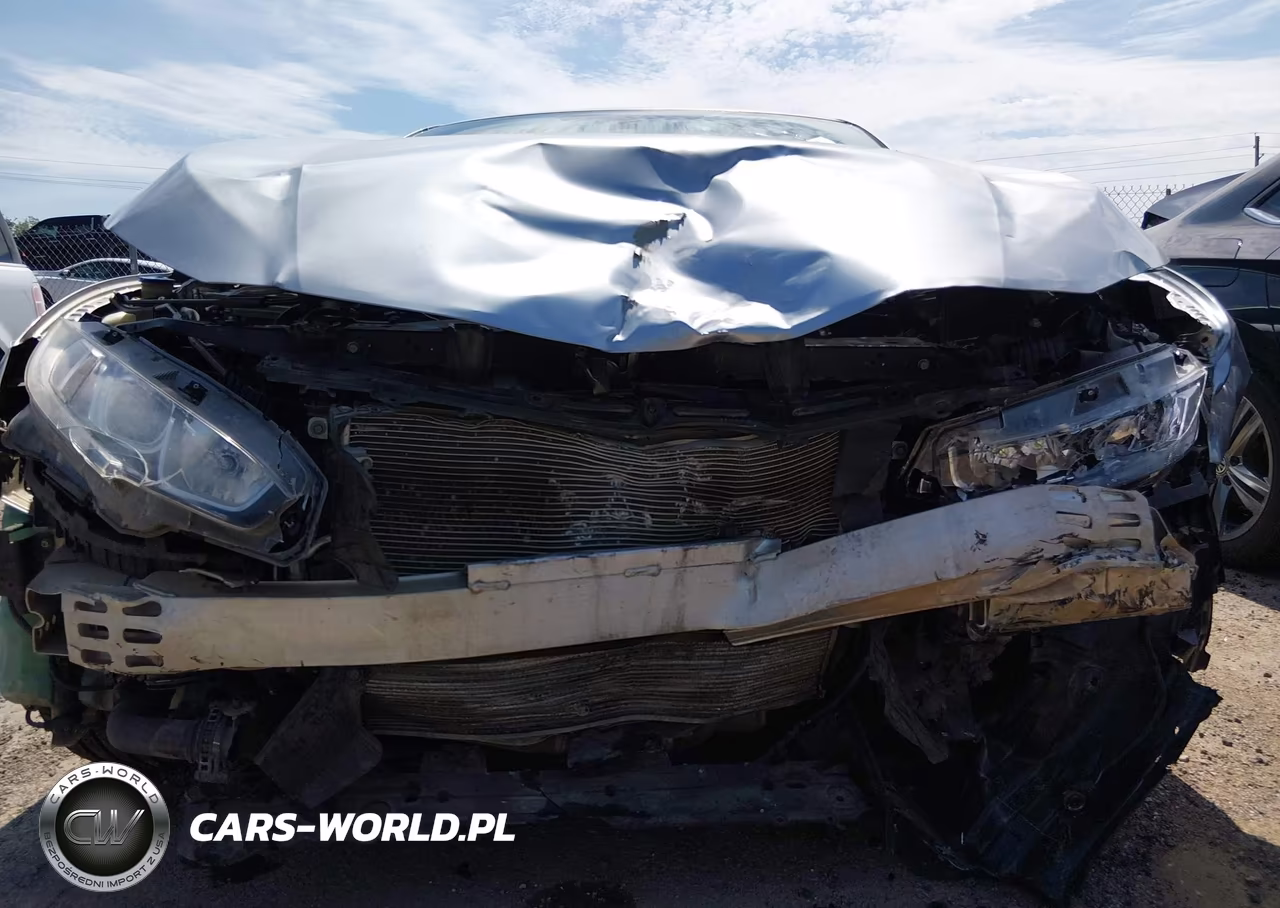 2018 Honda Civic Sport VIN:SHHFK7H48JU203837 - 6