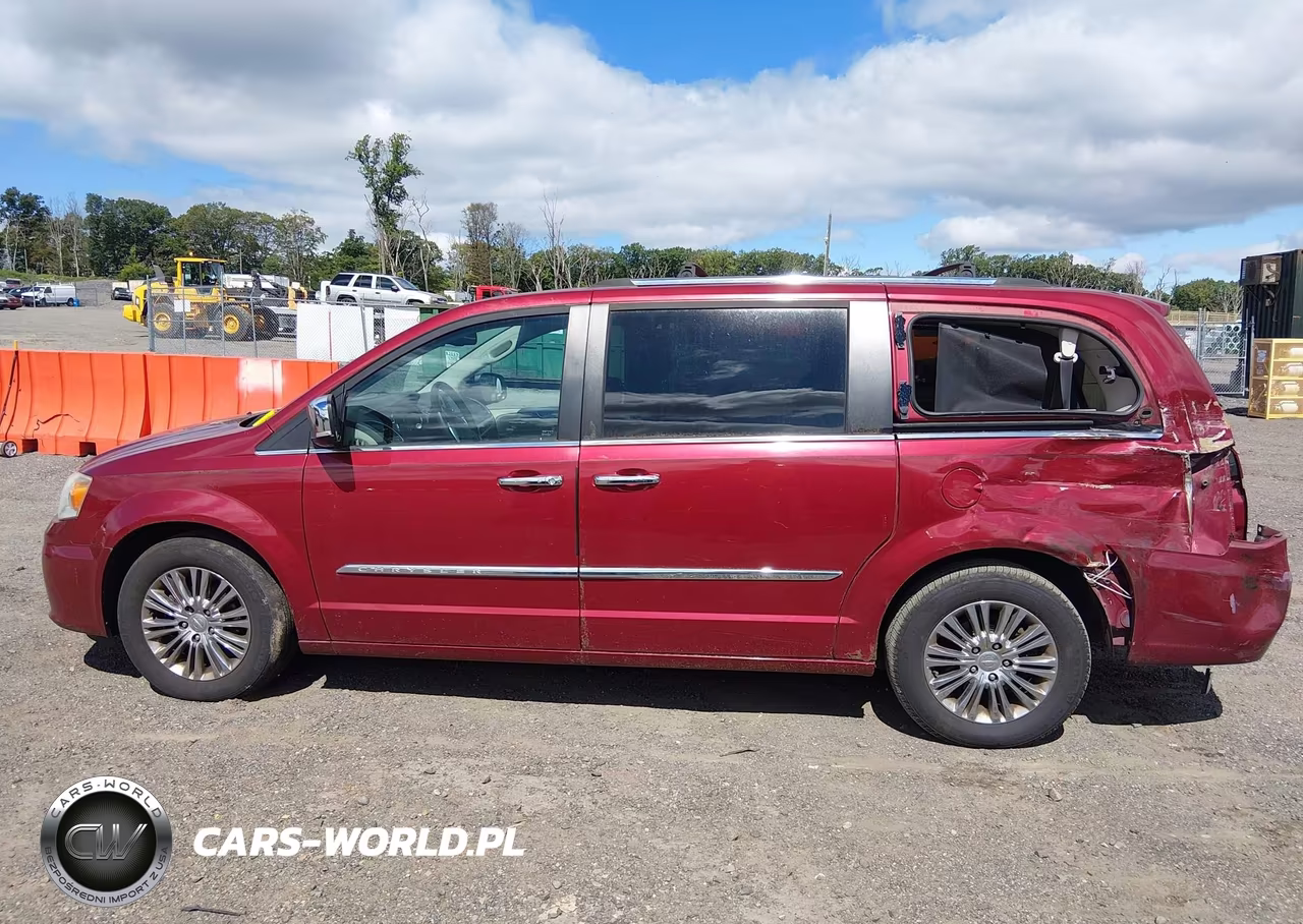 2011 Chrysler Town & Country Limited VIN:2A4RR6DG8BR656165 - 13