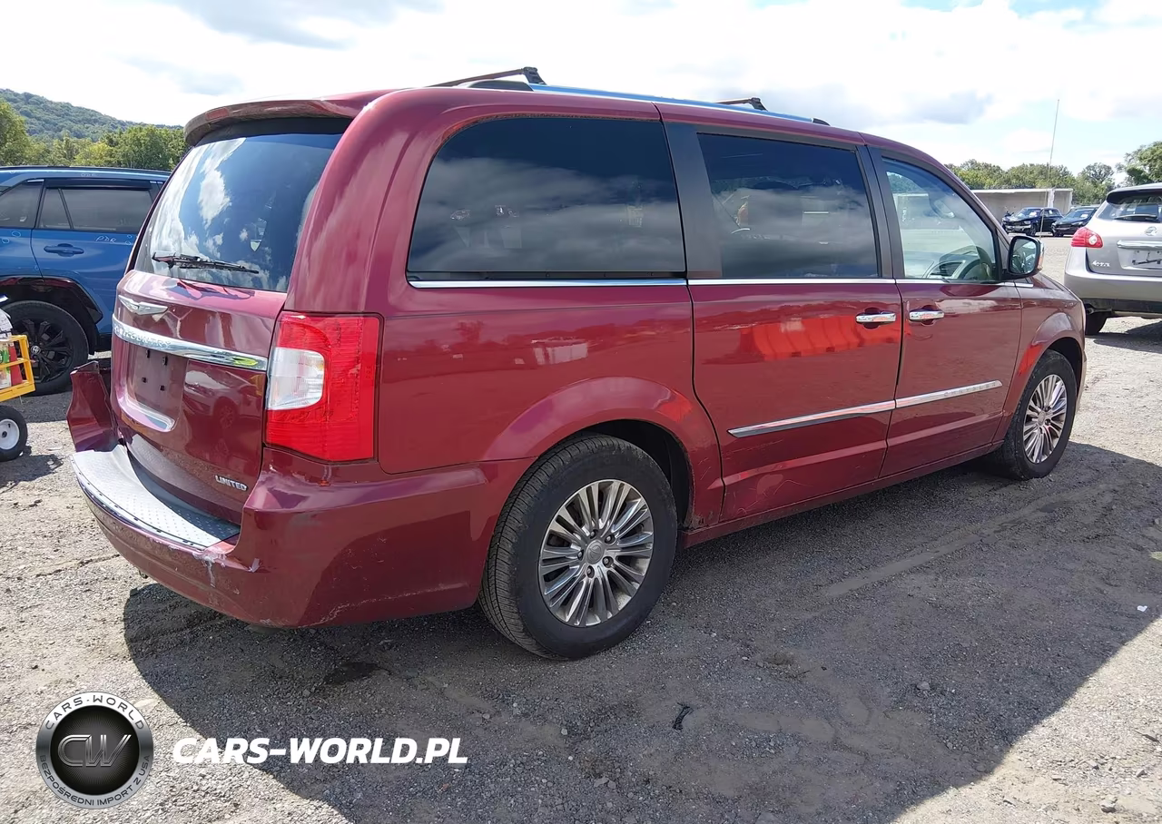2011 Chrysler Town & Country Limited VIN:2A4RR6DG8BR656165 - 4