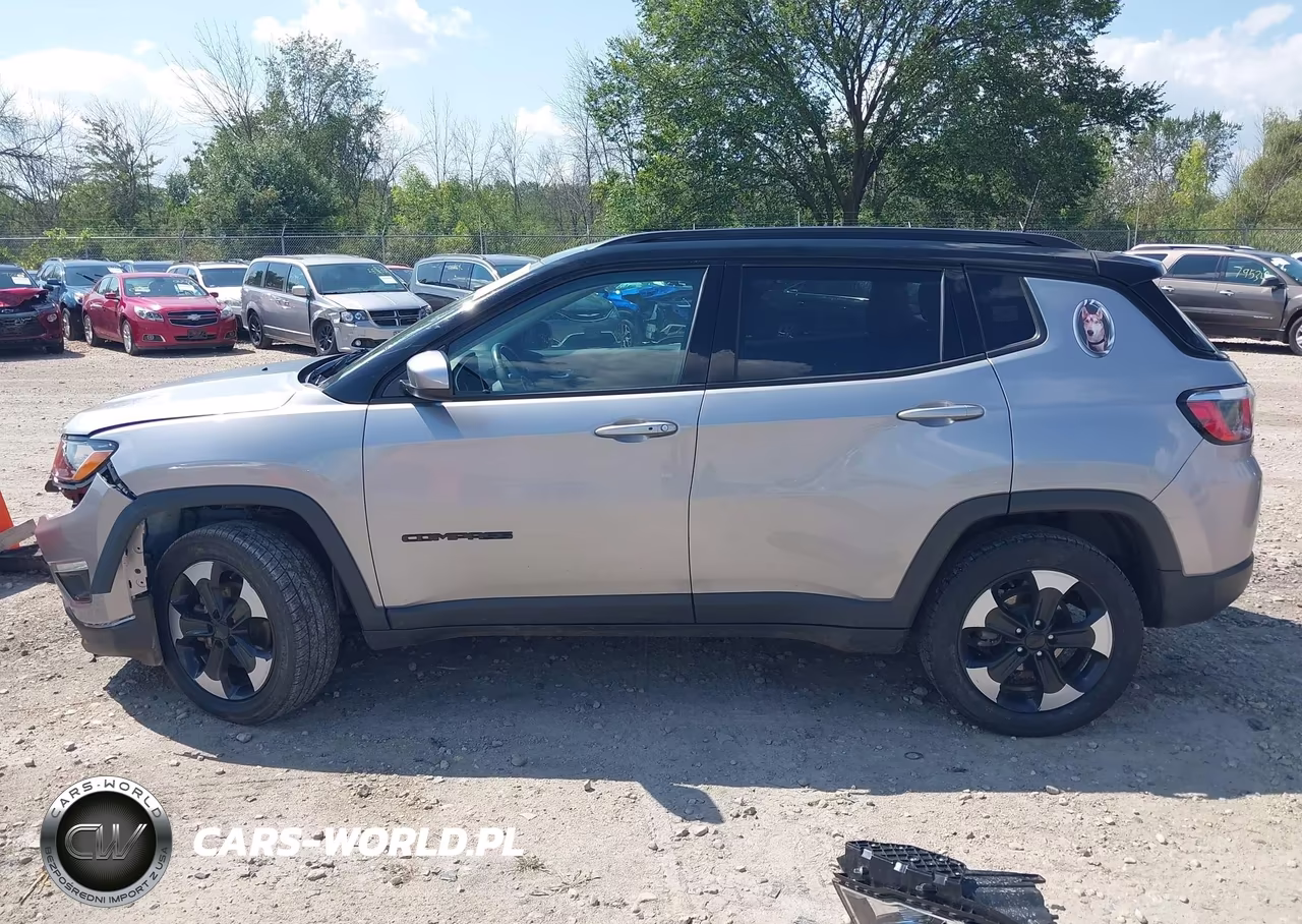 2019 Jeep Compass Altitude 4X4 VIN:3C4NJDBBXKT621292 - 15