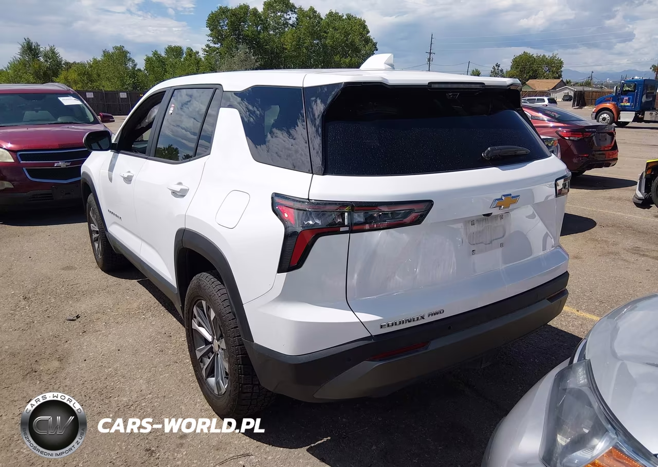 2026 Chevrolet Equinox Awd Lt VIN:3GNAXPEG6TL244667 - 3