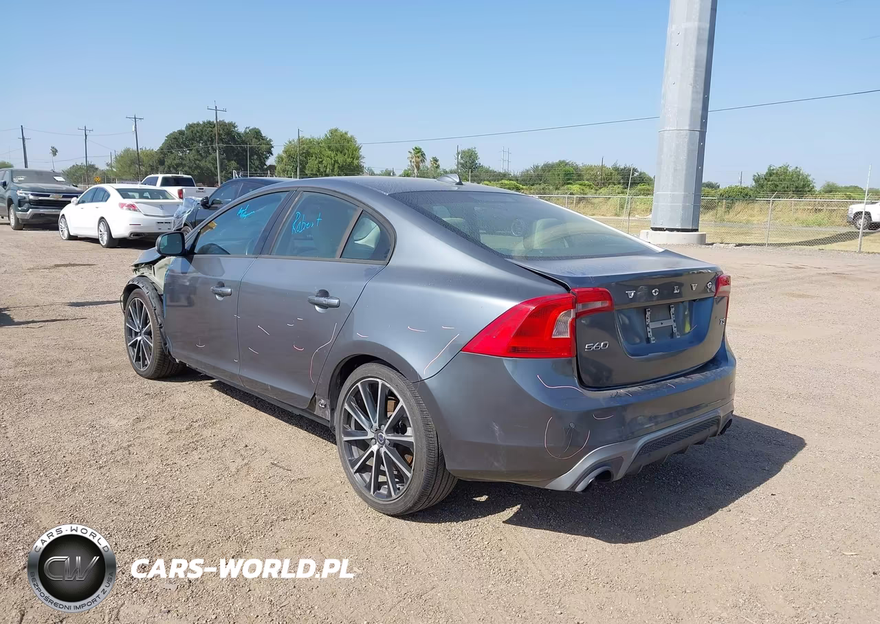 2018 Volvo S60 T5 Dynamic VIN:YV126MFL3J2453867 - 3