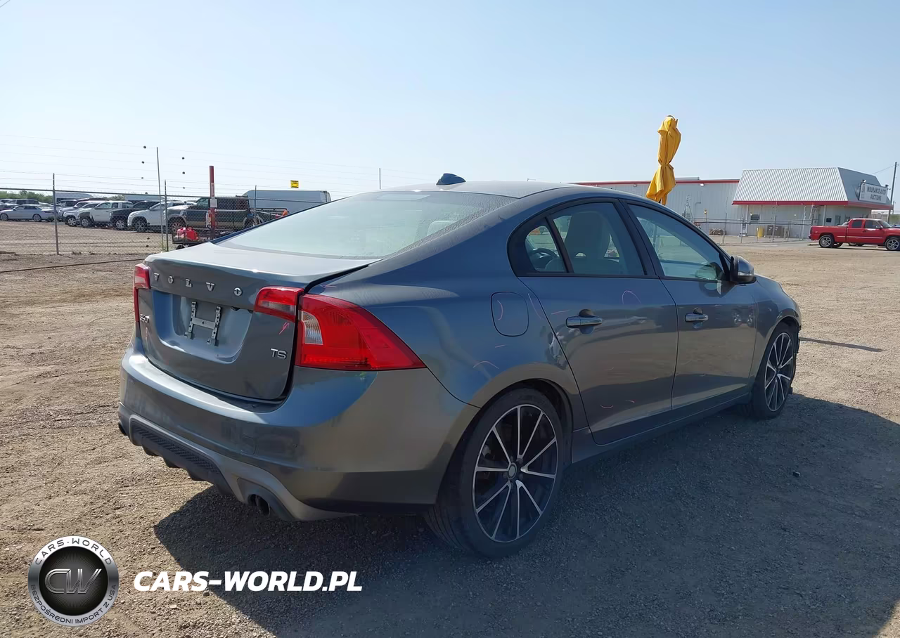 2018 Volvo S60 T5 Dynamic VIN:YV126MFL3J2453867 - 4