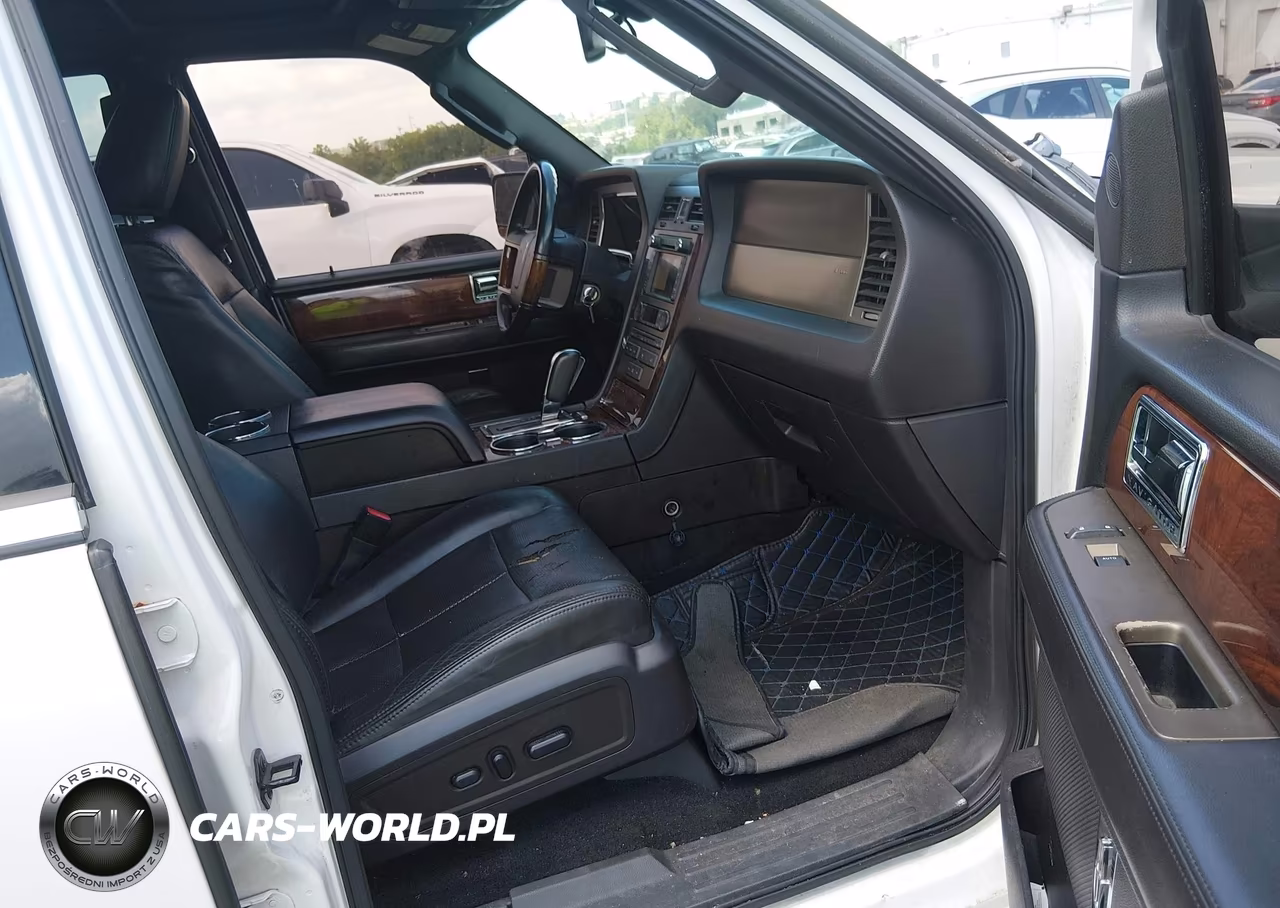 2011 Lincoln Navigator VIN:5LMJJ2J52BEJ09615 - 5