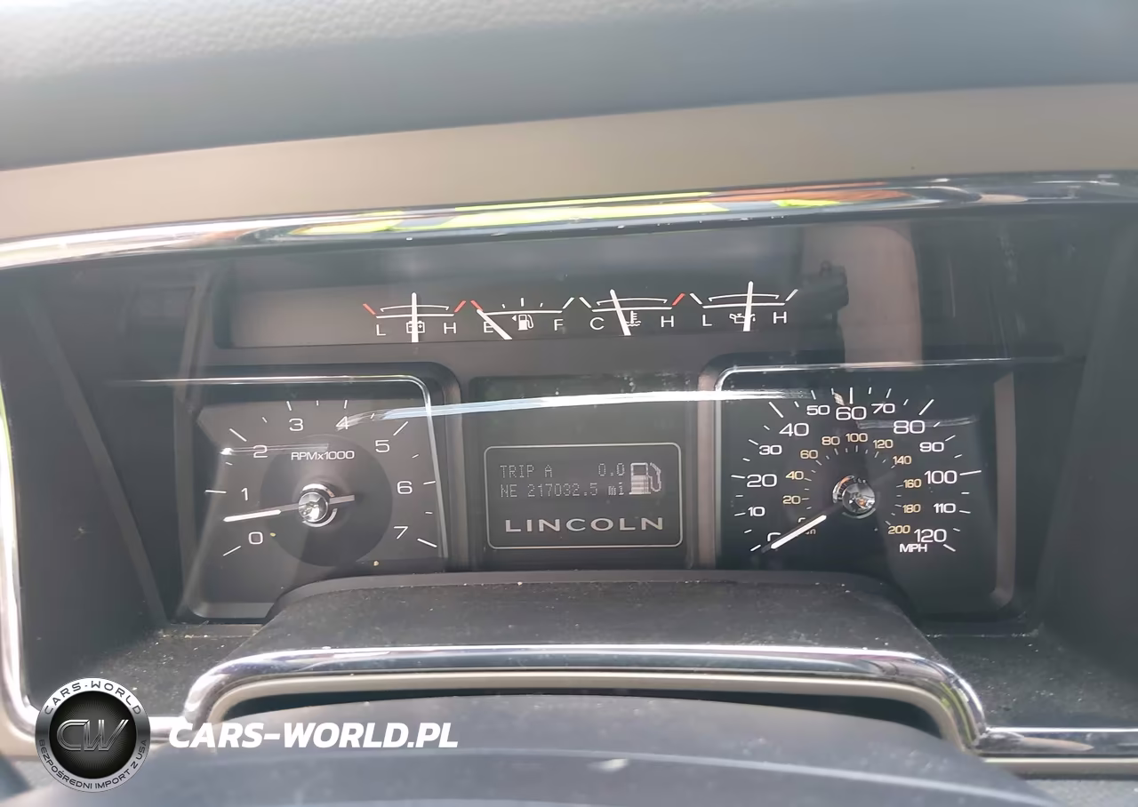 2011 Lincoln Navigator VIN:5LMJJ2J52BEJ09615 - 7