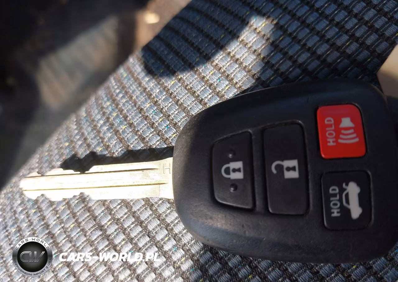 2014 Toyota Corolla S Plus VIN:2T1BURHE0EC046698 - 11