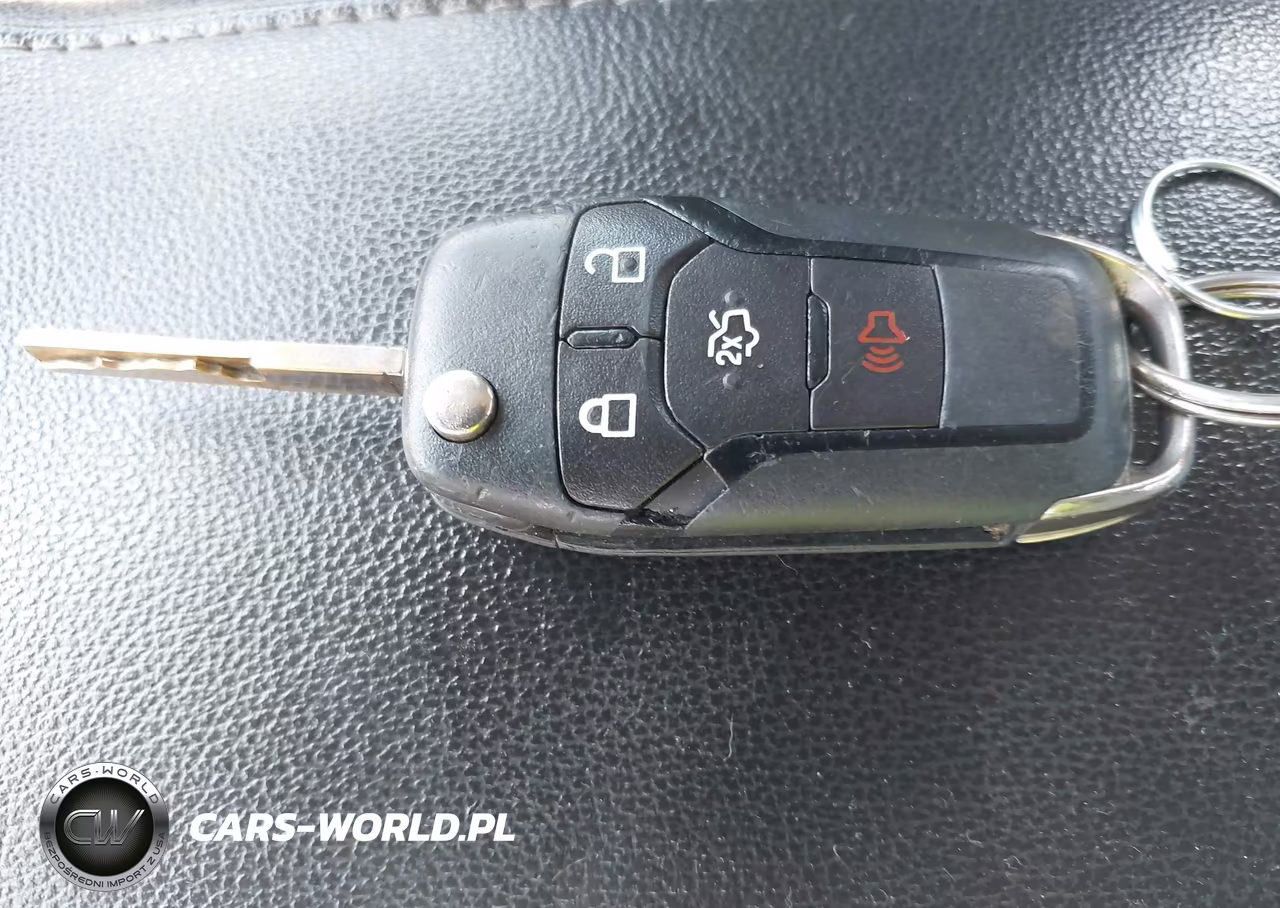 2016 Ford Fusion S VIN:3FA6P0G74GR156728 - 11