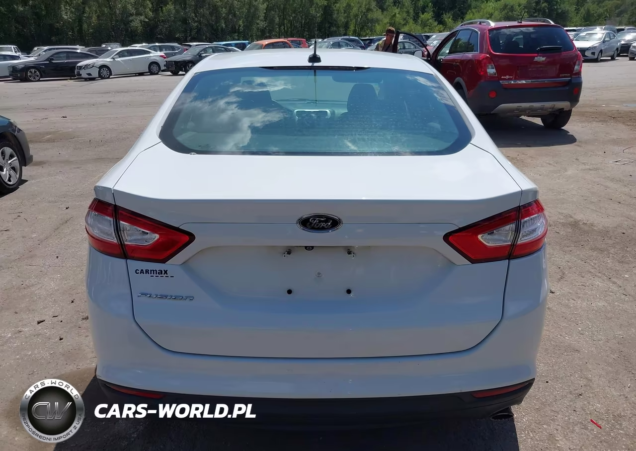 2016 Ford Fusion S VIN:3FA6P0G74GR156728 - 17
