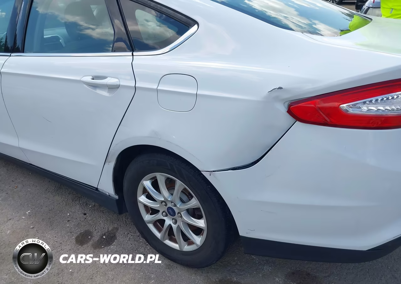 2016 Ford Fusion S VIN:3FA6P0G74GR156728 - 18