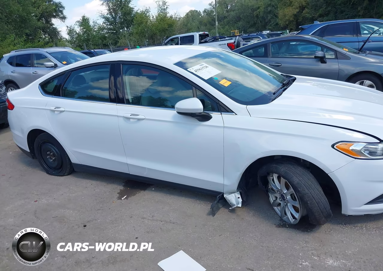 2016 Ford Fusion S VIN:3FA6P0G74GR156728 - 6