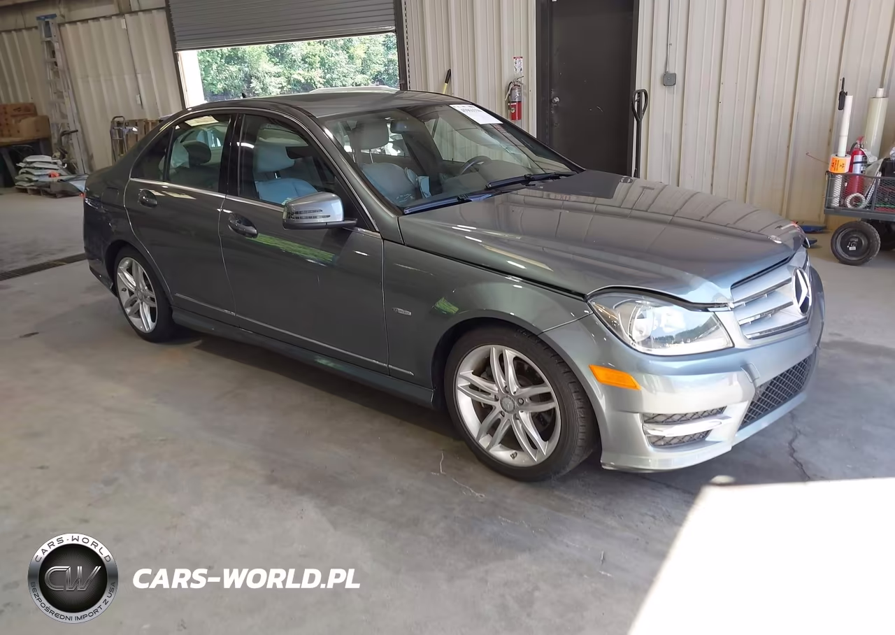 2012 Mercedes-Benz C 250 Sport