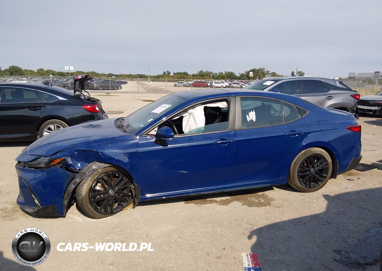 2025 Toyota Camry Se VIN:4T1DAACK8SU059550 - 14