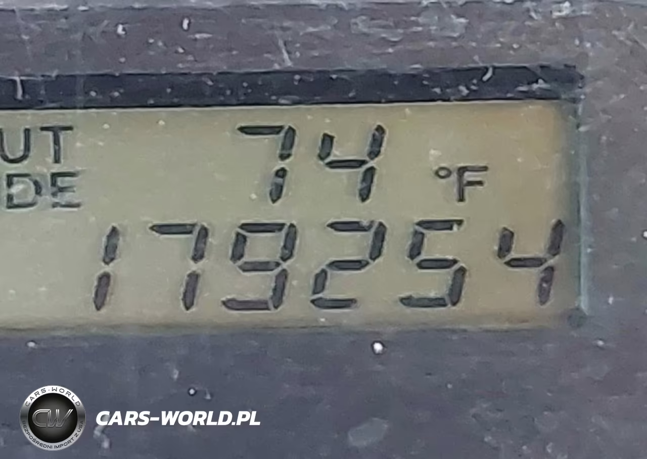2004 Toyota Corolla S VIN:1NXBR32E94Z249433 - 16