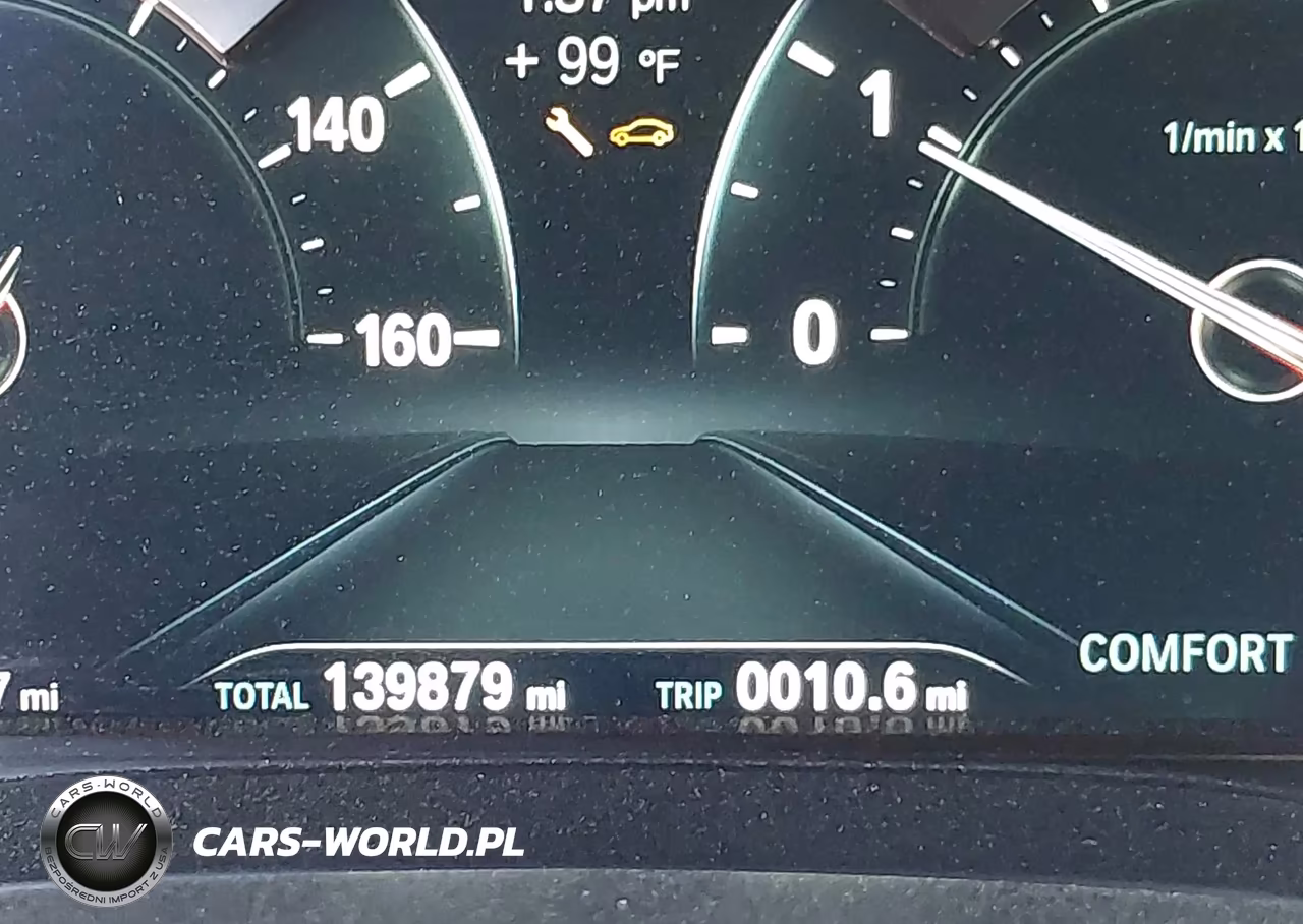 2018 BMW 530I VIN:WBAJA5C53JWA39914 - 15