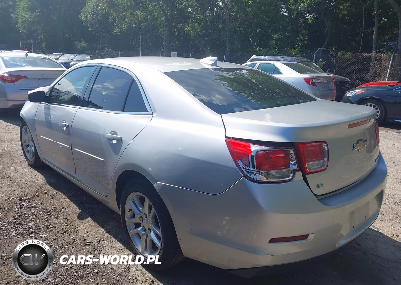 2015 Chevrolet Malibu 1Lt VIN:1G11C5SL8FF326319 - 3