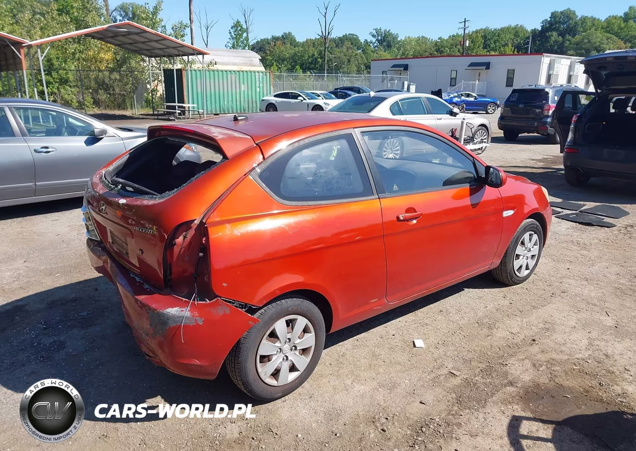 2010 Hyundai Accent Gs VIN:KMHCM3AC1AU151530 - 4