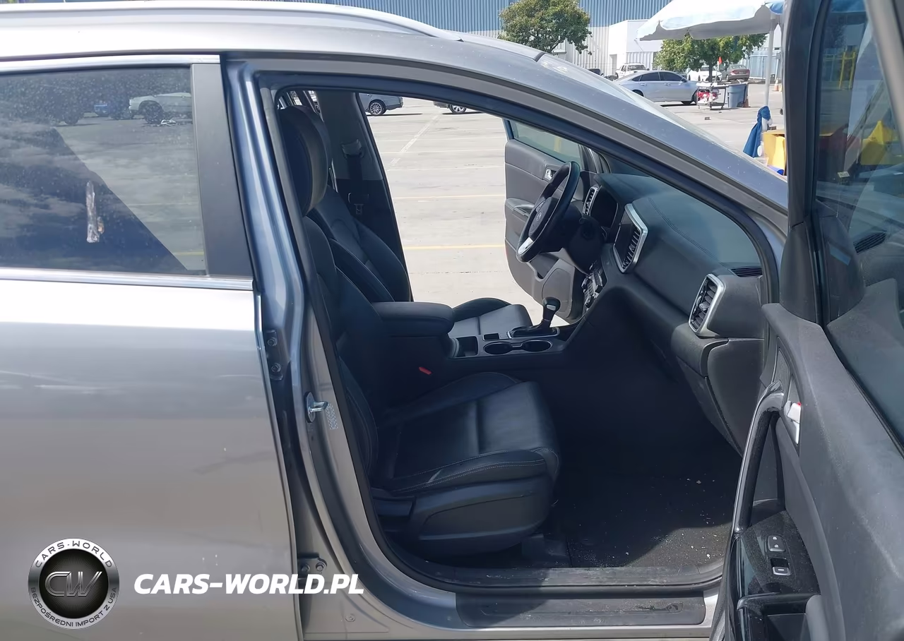 2020 Kia Sportage Ex VIN:KNDPN3AC3L7720902 - 5
