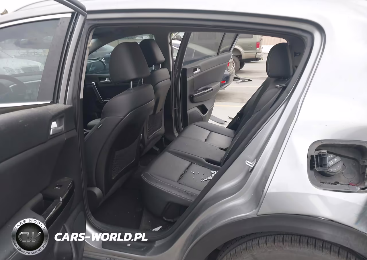 2020 Kia Sportage Ex VIN:KNDPN3AC3L7720902 - 8