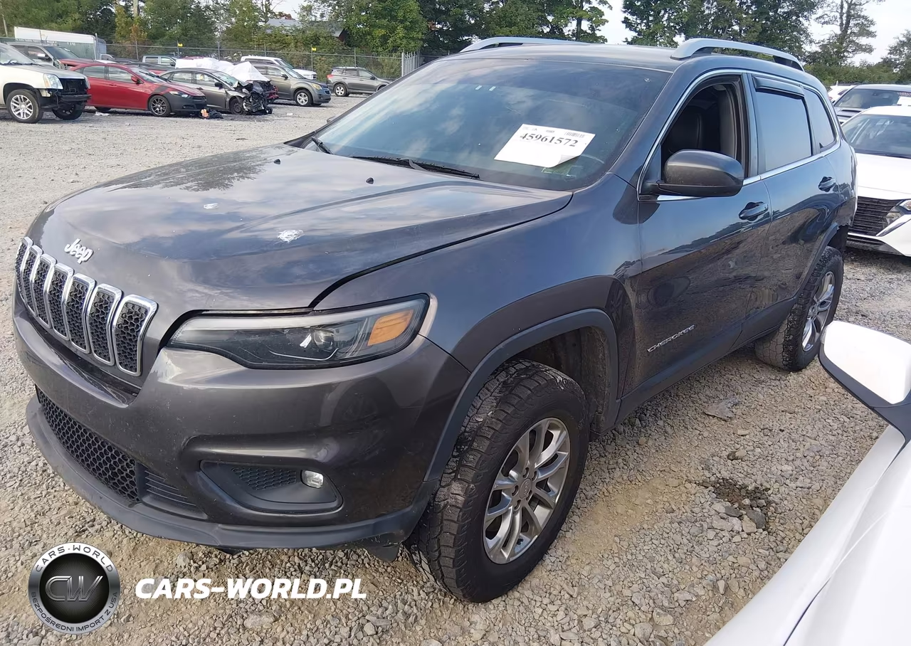 2019 Jeep Cherokee Latitude Plus 4X4 VIN:1C4PJMLB6KD198868 - 2