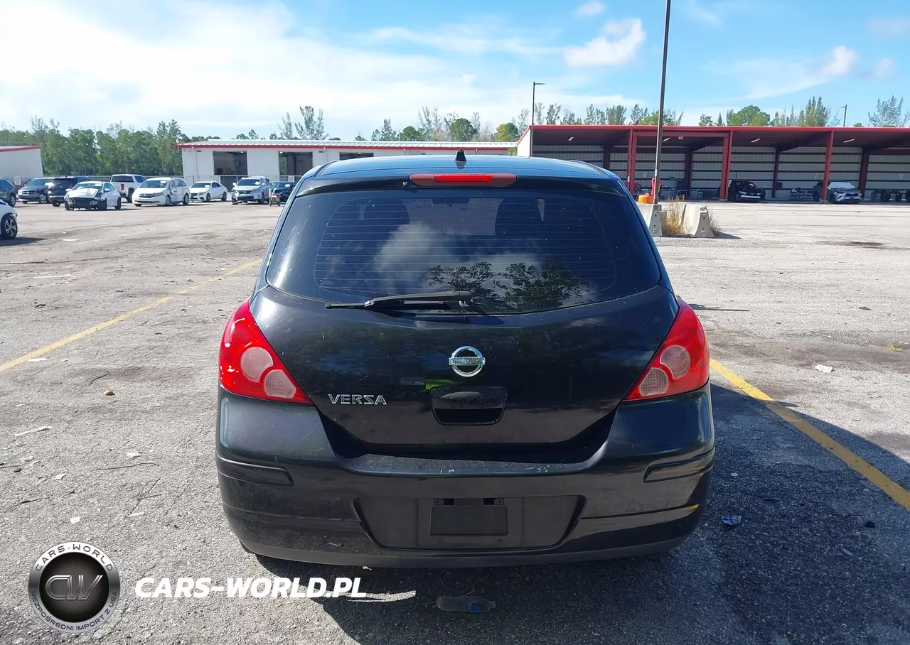 2011 Nissan Versa 1.8S VIN:3N1BC1CP7BL384317 - 16