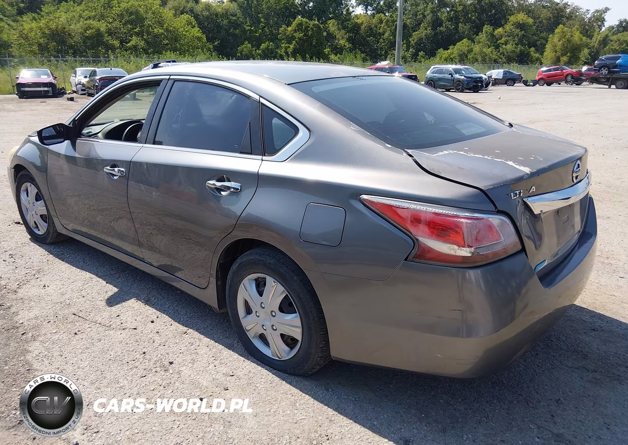 2014 Nissan Altima 2.5 S VIN:1N4AL3AP1EC171019 - 3