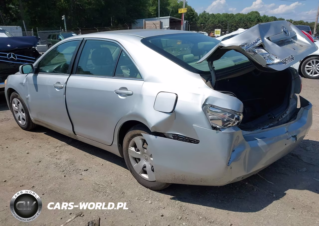 2007 Toyota Camry Le VIN:4T1BE46K47U562282 - 3