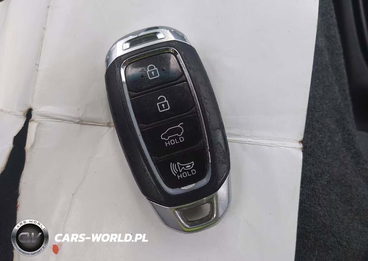 2019 Hyundai Kona Ultimate VIN:KM8K5CA53KU247428 - 11