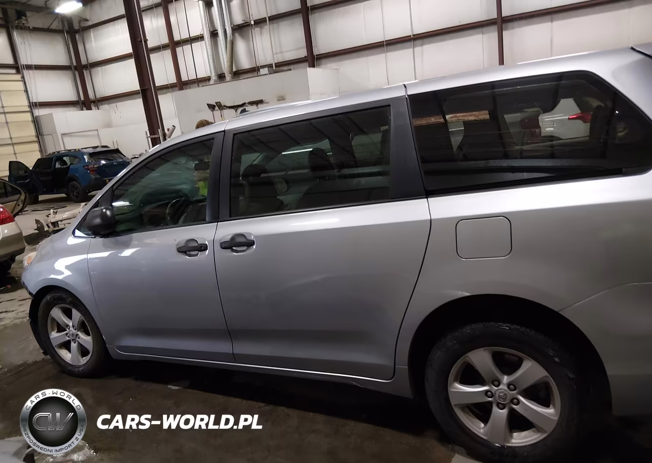 2012 Toyota Sienna Base 7 Passenger VIN:5TDKA3DC7CS014085 - 15