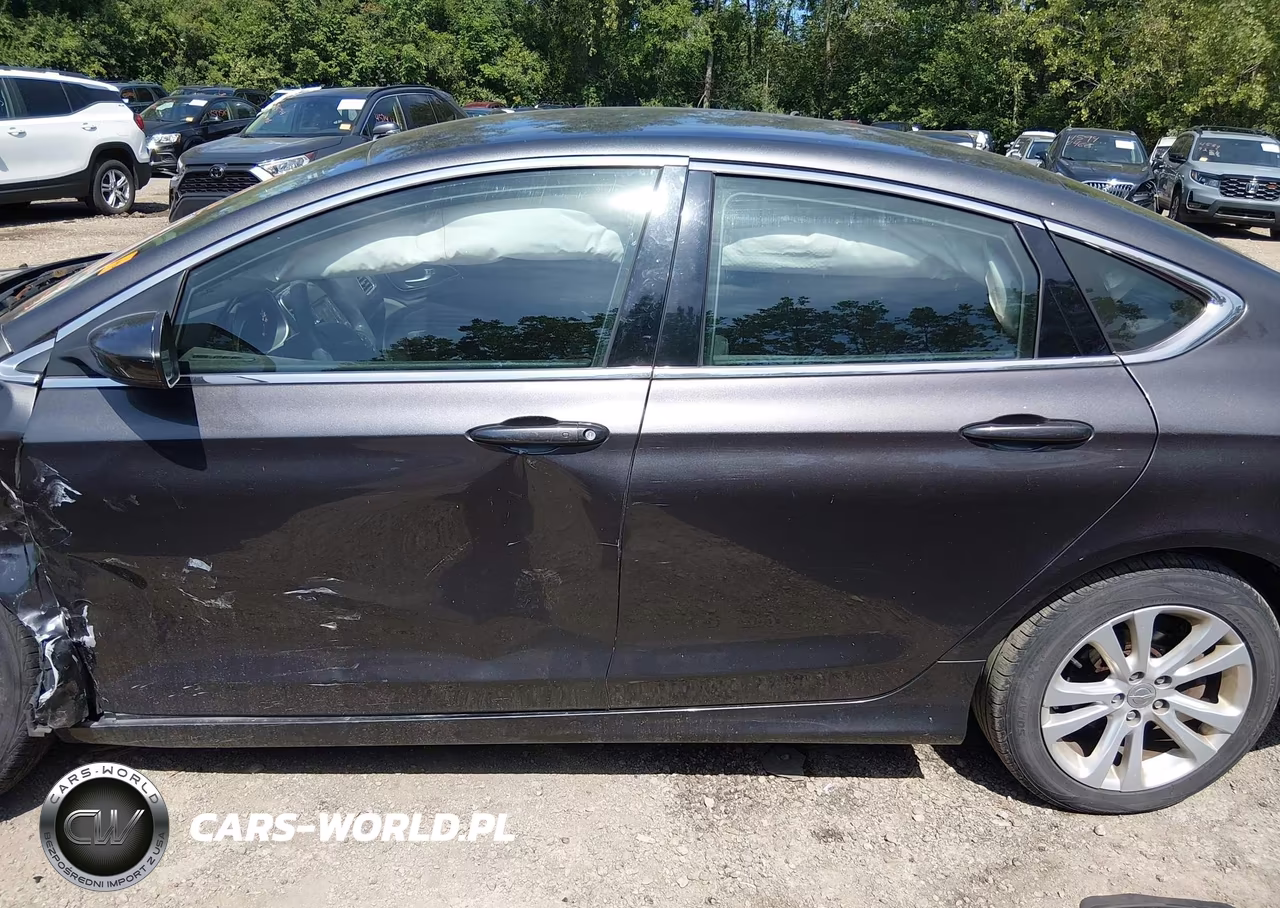 2015 Chrysler 200 Limited VIN:1C3CCCAB4FN677736 - 13