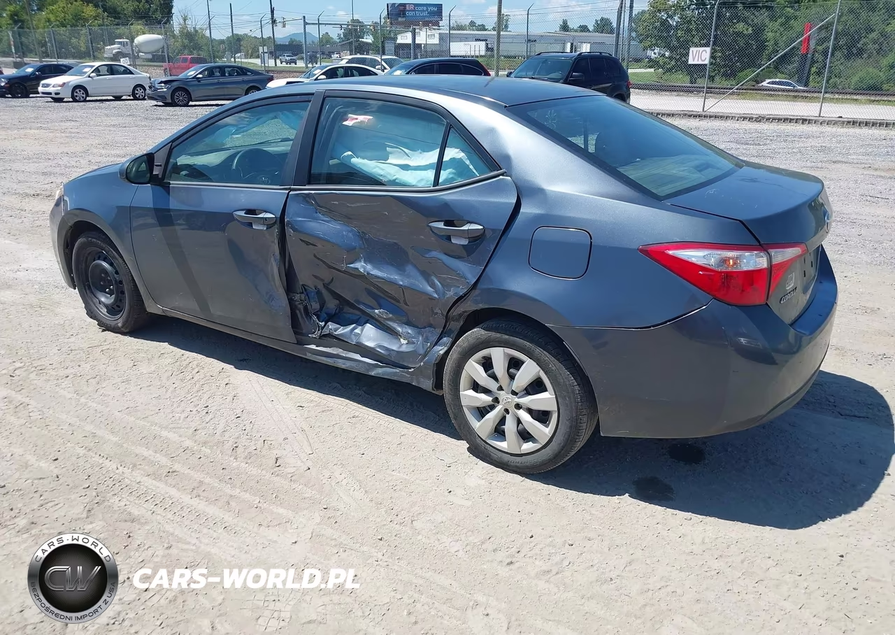 2014 Toyota Corolla Le VIN:5YFBURHE1EP113163 - 3