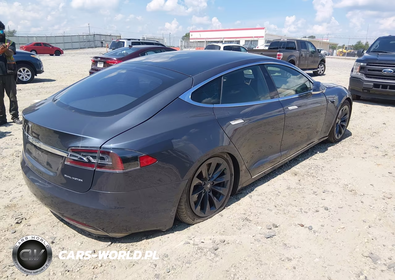 2020 Tesla Model S Long Range Dual Motor All-Wheel Drive-Long Range Plus Dual Motor All-Wheel Drive VIN:5YJSA1E21LF397326 - 4